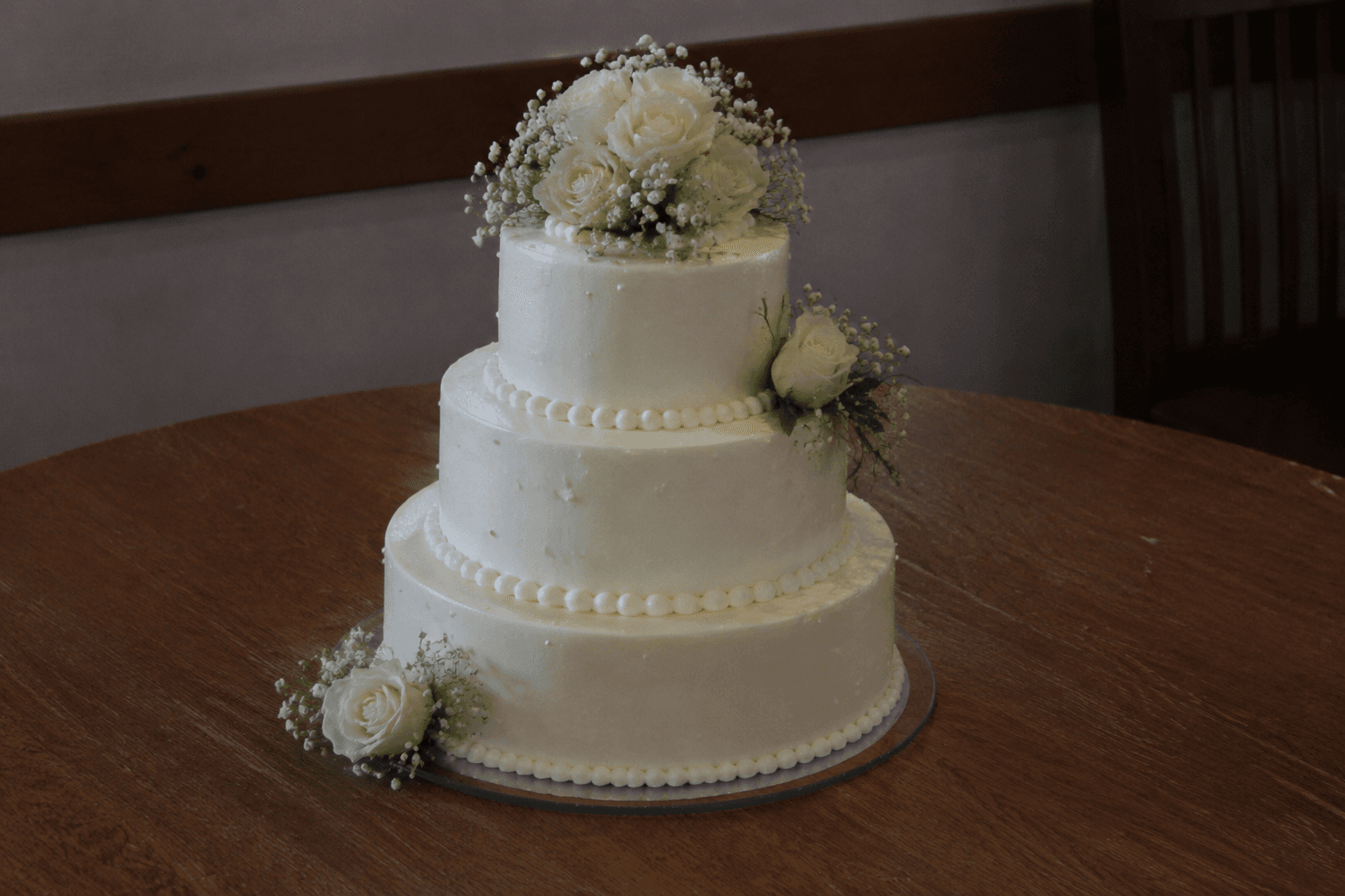 Wedding cake reveal raw clip